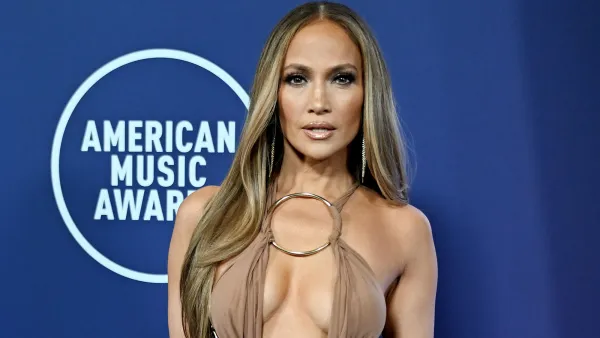 Jennifer Lopez's Go-To Flip-Flops, Wardrobe Basics And More Top Amazon Deal To Shop This Weekend
