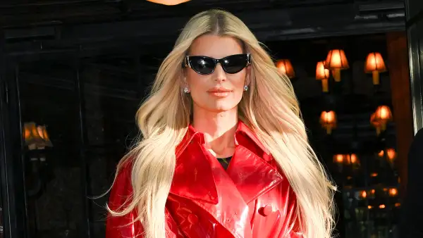 NEW YORK, NEW YORK - NOVEMBER 30: Jessica Simpson is seen in the Lower East Side on November 30, 2023 in New York City. (Photo by James Devaney/GC Images)