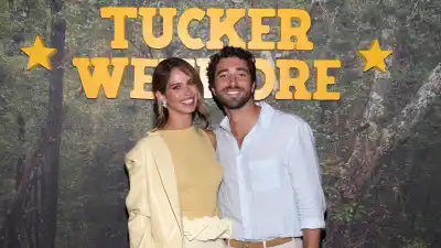 Joey-and-Kelsey-GettyImages-2211646596