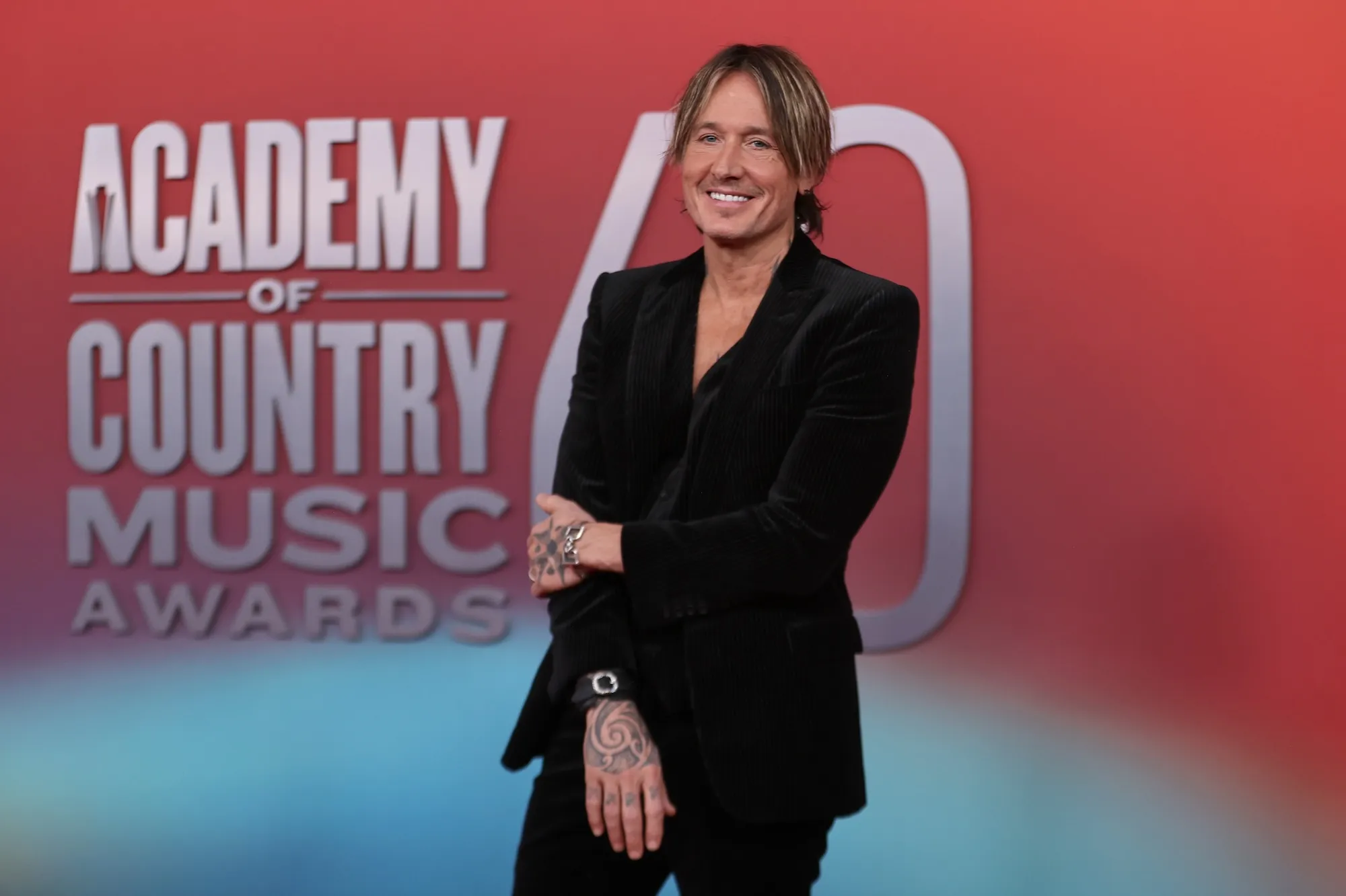 Keith Urban Wins Triple Crown Award at 2025 ACM Awards Feature