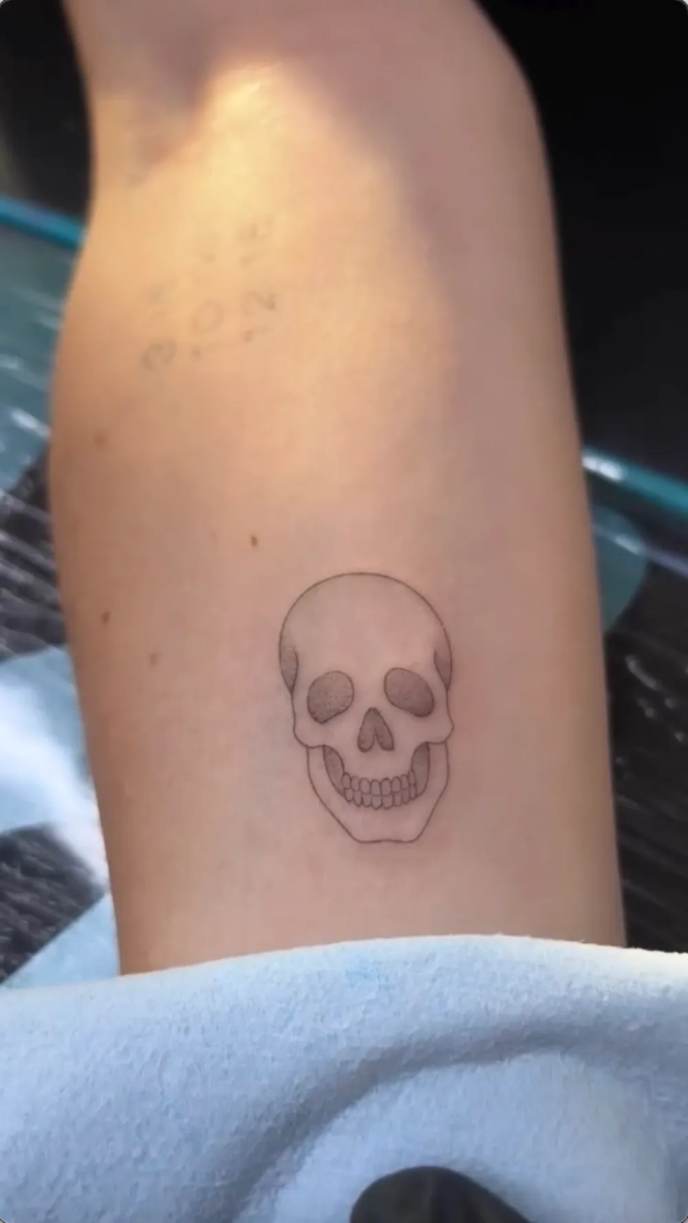 Kelly Rizzo Gets Tattoos With BF Breckin Meyer to Celebrate Turning 46: &lsquo;Wanting These Forever&rsquo;