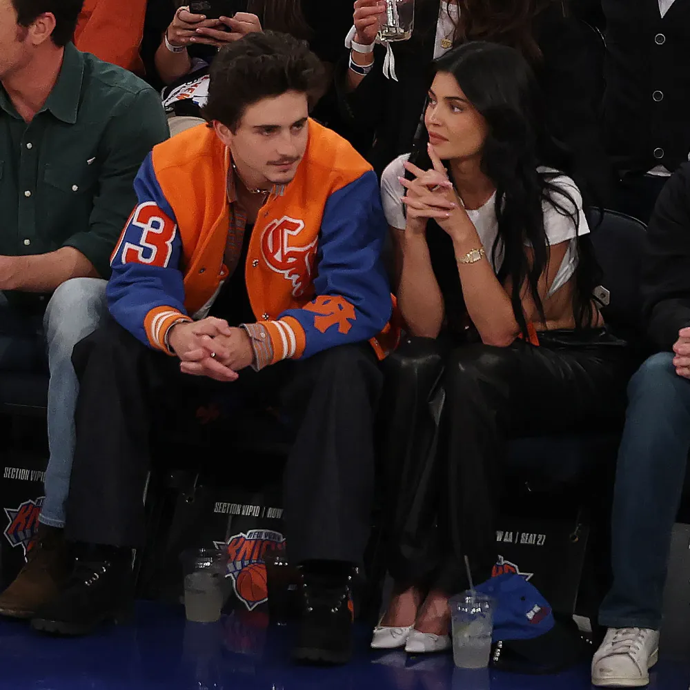 Kylie Jenner Reposts Clip of Sex and The City Samantha Talking About the Knicks Kim Cattrall