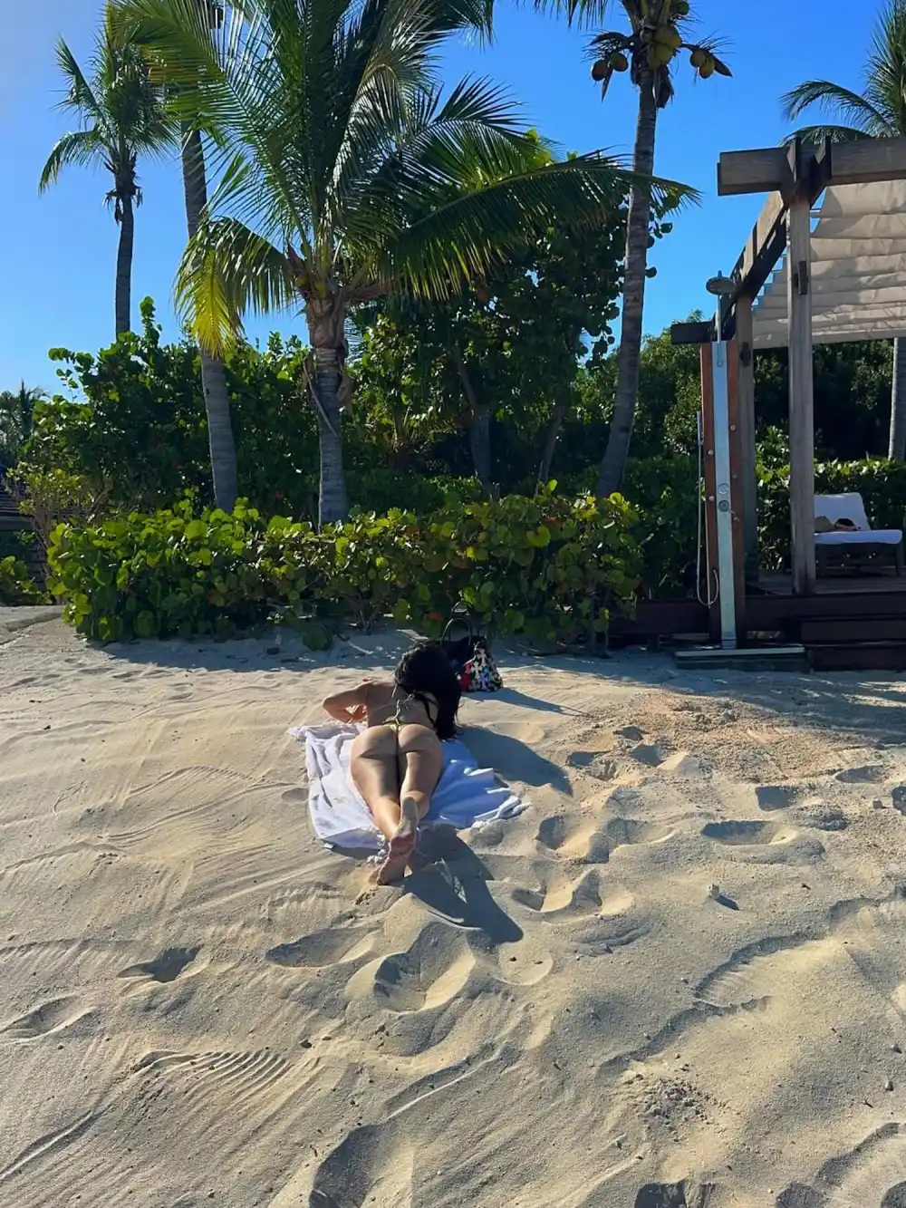 Kylie Jenner Shows Off Her Bum in Tiny Golden Goddess Bikini