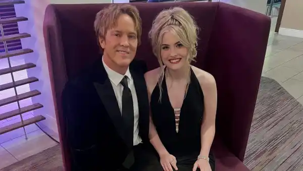 Larry and Dannielyn 8522061