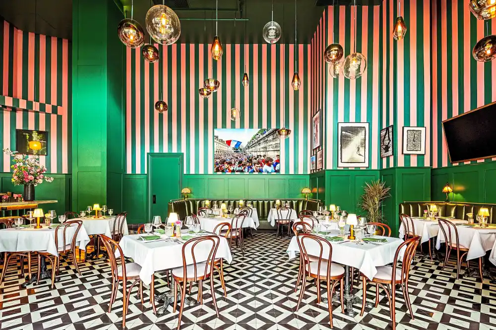 Le Coin Venue 1 Alejandro Leon