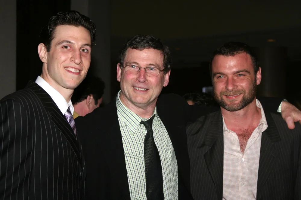 Liev-Schreiber-Dad-GettyImages-112394505