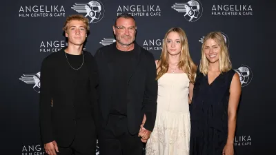 Liev-Schreiber-Family-Feature-GettyImages-2169364034