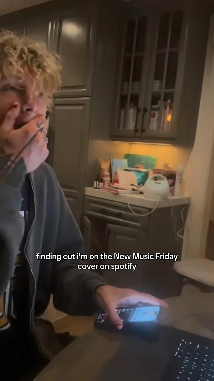 MGK Shares Glimpse of His and Megan Fox s House on IG (1)