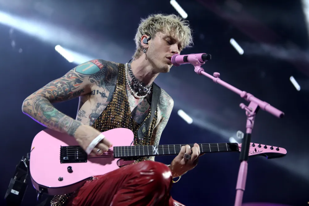 Machine Gun Kelly Sings About Wanting a Lover to Stay With Me 5 Months After Megan Fox Split