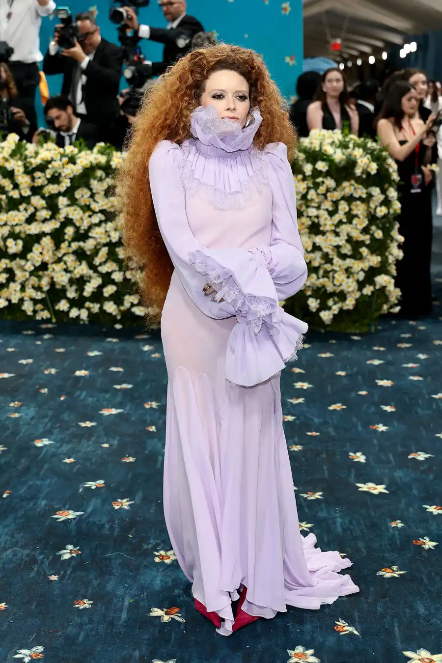 Natasha Lyonne Red Carpet Arrival Blue Carpet 2025 Met Gala