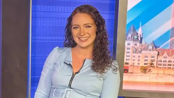 News Achor Olivia Jaquith Goes Into Labor Live on Air, 2 Days Past Due Date: 'I'll Stay on the Desk'