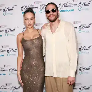 Pete Davidson And Elsie Hewitt Make Red Carpet Debut
