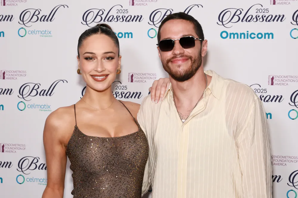 Pete Davidson and Elsie Hewitt Make Red Carpet Debut