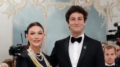Pregnant Karlie Kloss Makes Rare Comments About Joshua Kushner Marriage