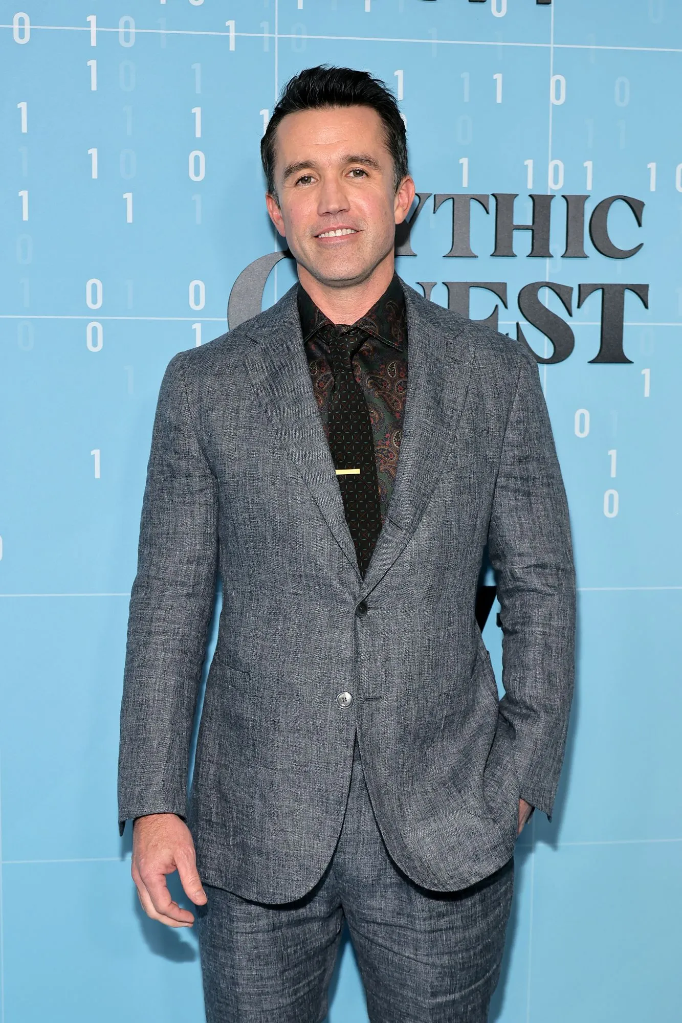 Rob McElhenny Bio Pic