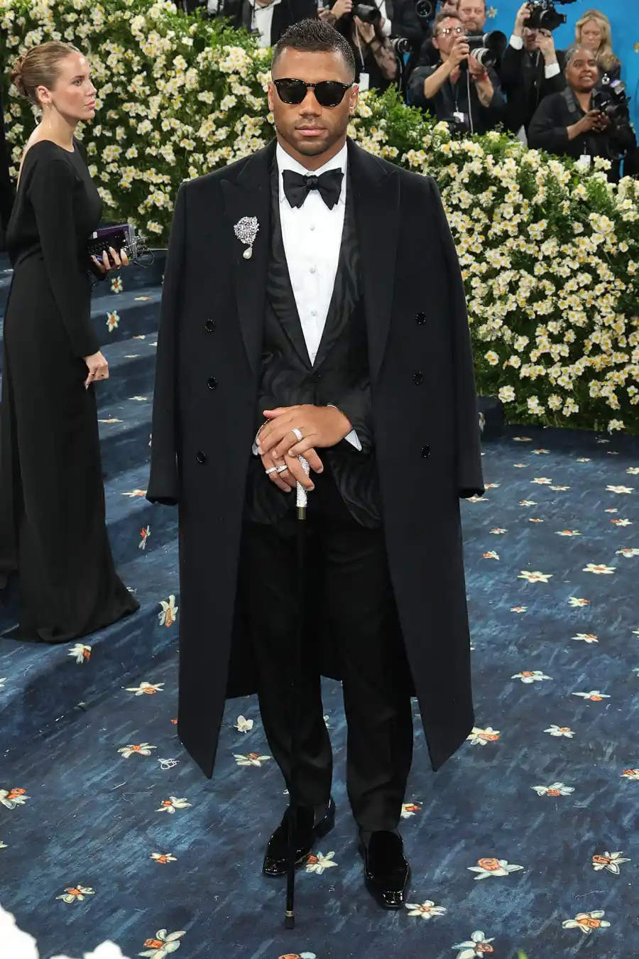 Russell Wilson Red Carpet Arrival Blue Carpet 2025 Met Gala