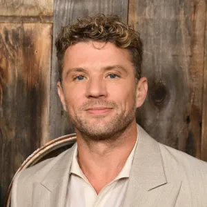 Ryan Phillippe Was Not Involved in Son Deacon Being Cast on His New Show