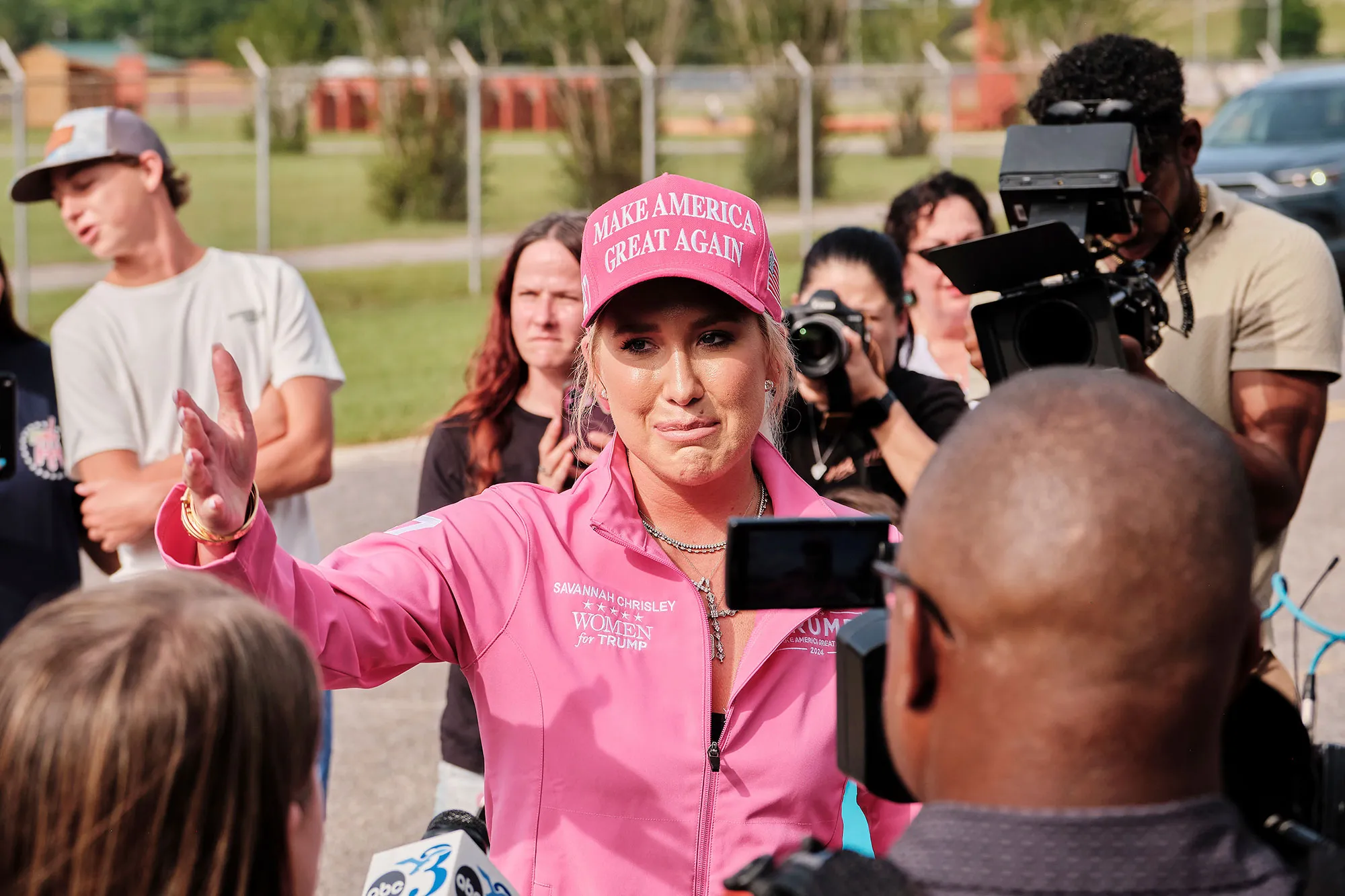 Savannah Chrisley Reveals What Her Parents Will Do 1st After Reuniting Todd Chrisley Julie Chrisley 02