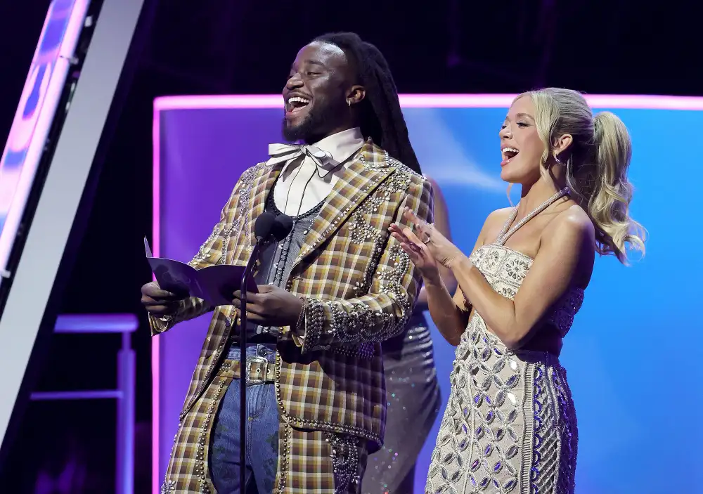 Shaboozey Megan Moroney Have No Issues Despite Viral Side Eye Moment at AMAs 2025
