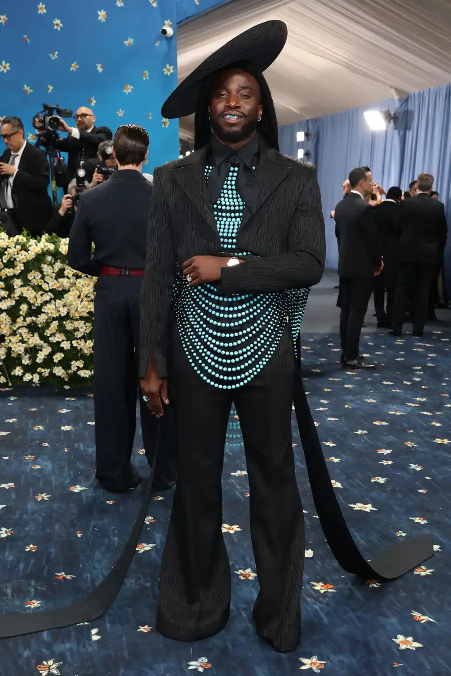 Shaboozey Red Carpet Arrival Blue Carpet 2025 Met Gala