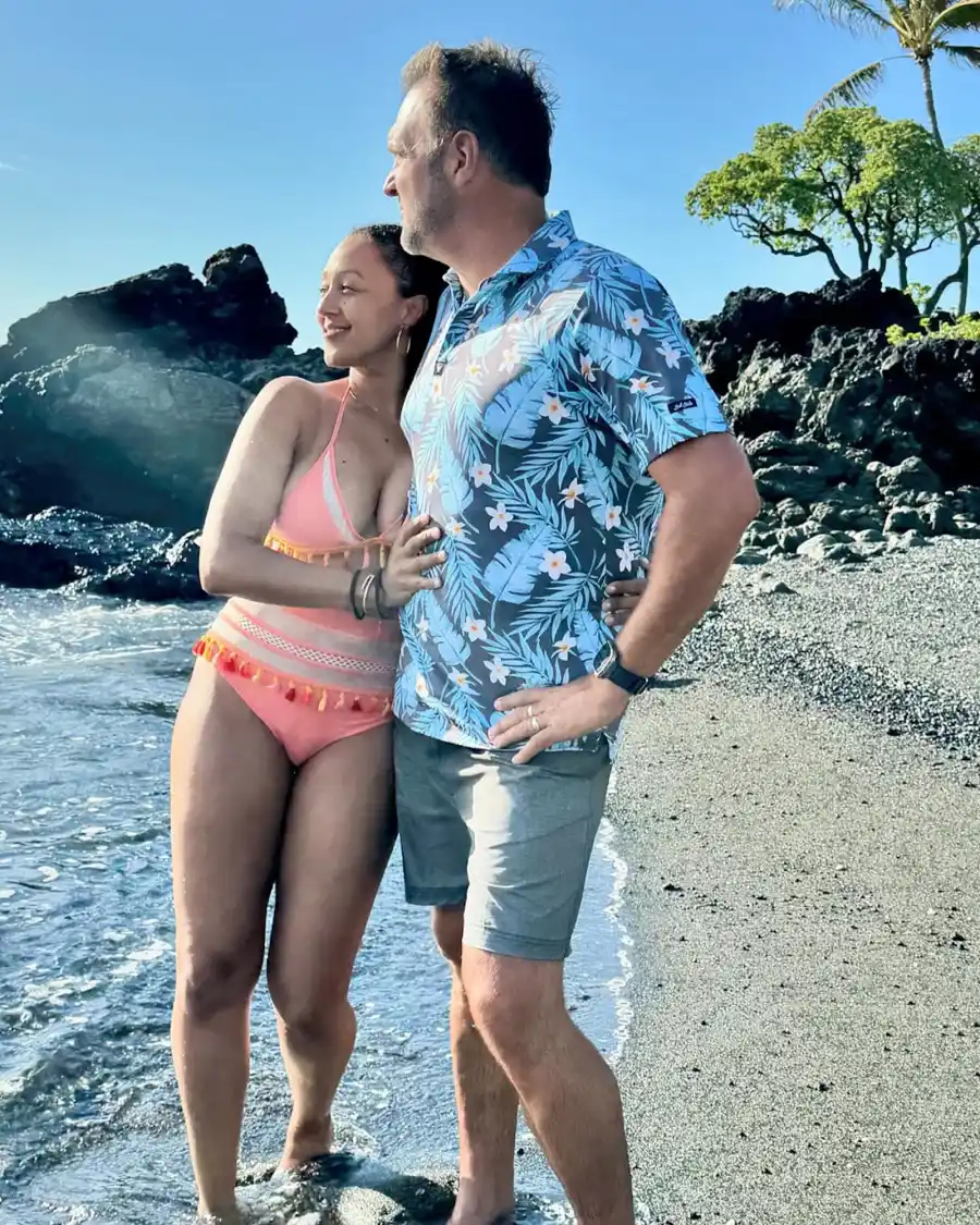 Tamera-Mowry-and-Husband-Adam-Housley-A-Timeline-of-Their-Relationship-.jpg