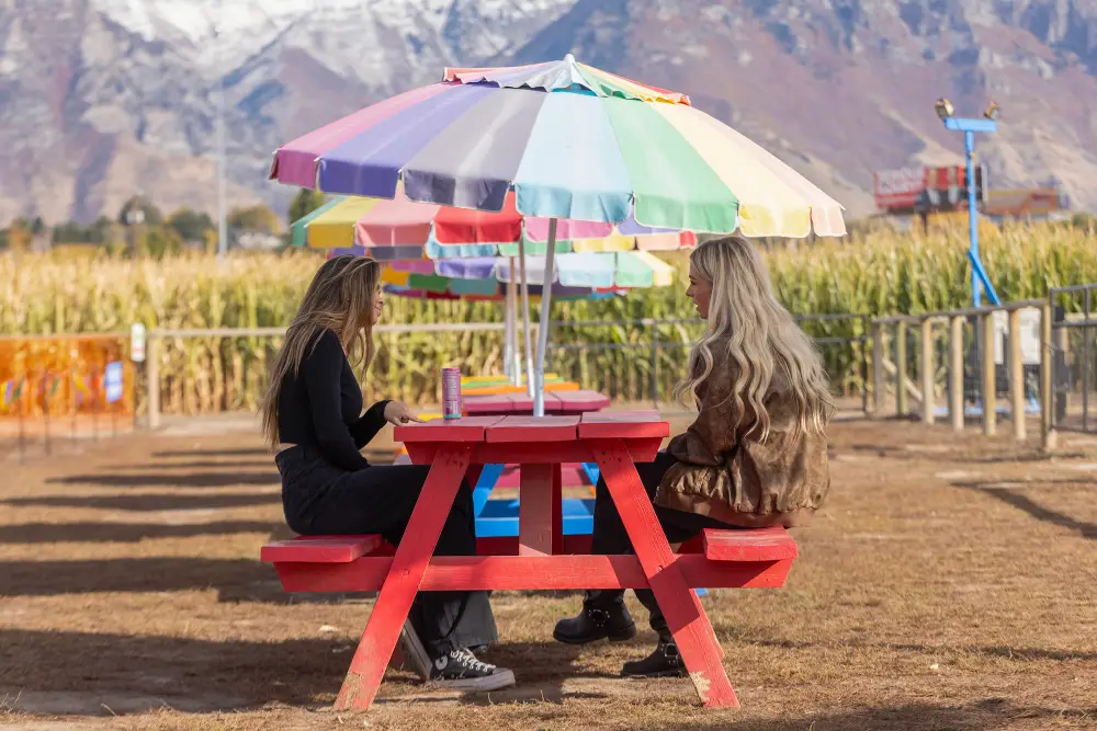 Taylor Frankie Paul and Miranda 175147_0714_V1