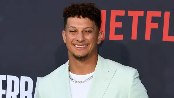 Taylor Swift Buys Back Her Masters Brittany Mahomes Travis Kelce and More React