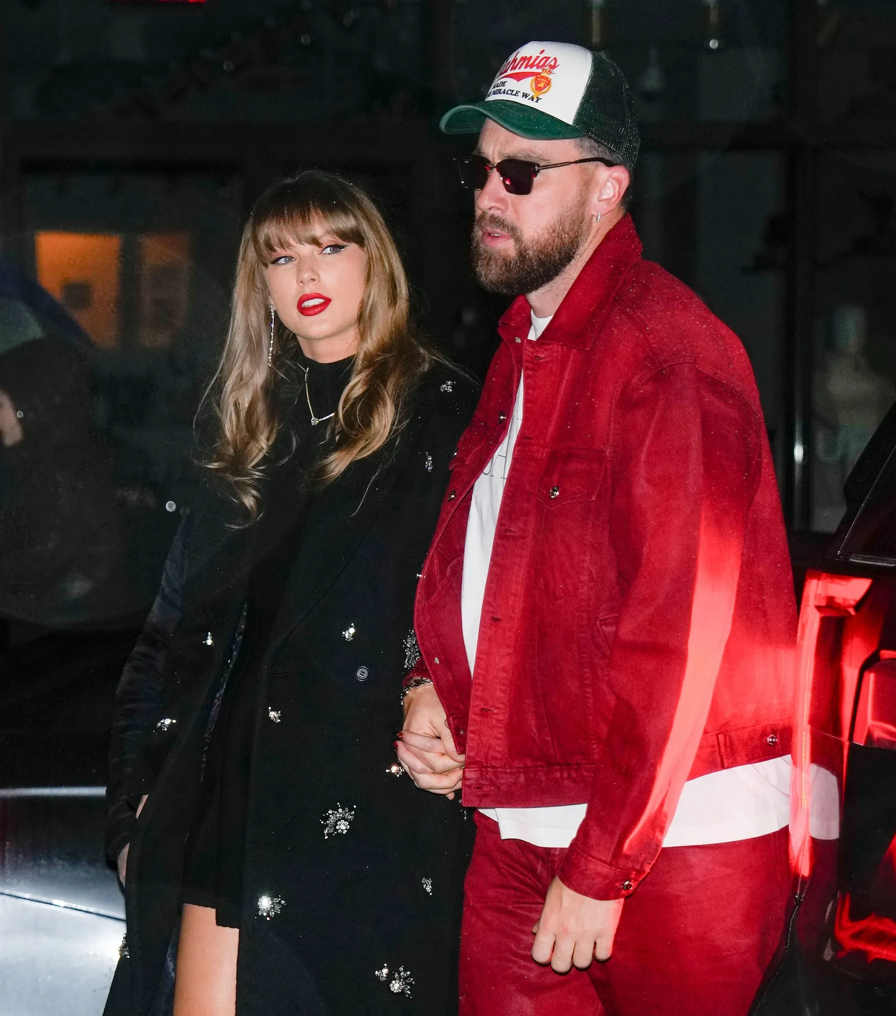 aylor Swift, Travis Kelce Spent $400 on Date Night Dinner: Report