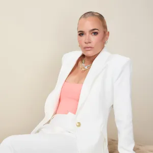 Teddi Mellencamp Shares an Emotional Hair Update Amid Cancer Battle