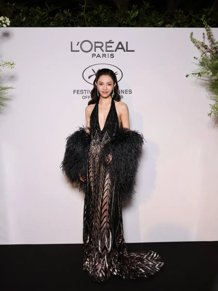 The Best Nearly Naked Looks of All Time: Jennifer Lopez, Zendaya and More