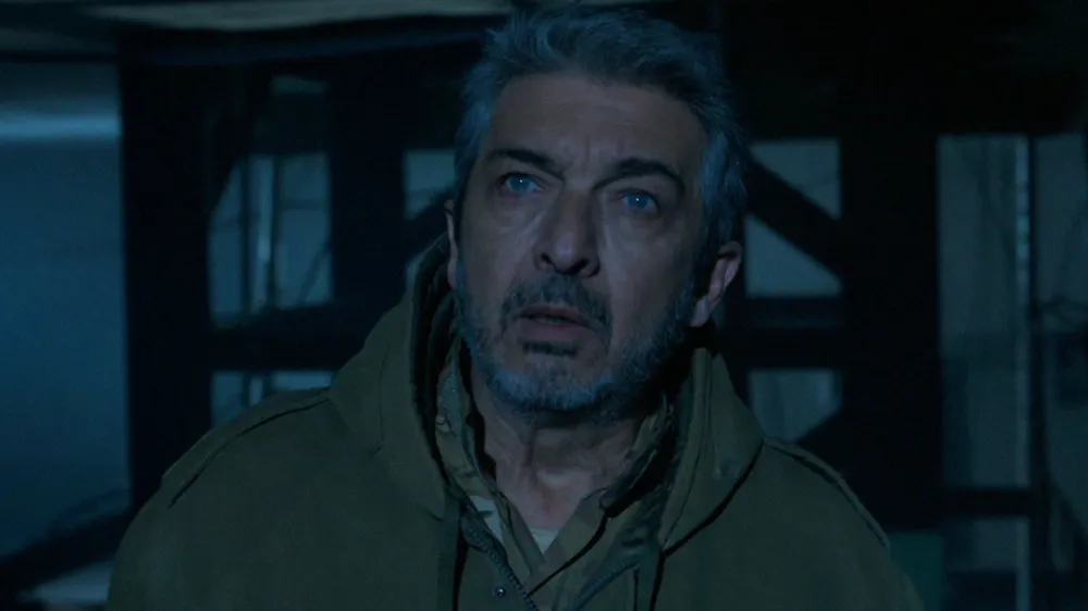 Ricardo Dar&iacute;n in 'The Eternaut.'