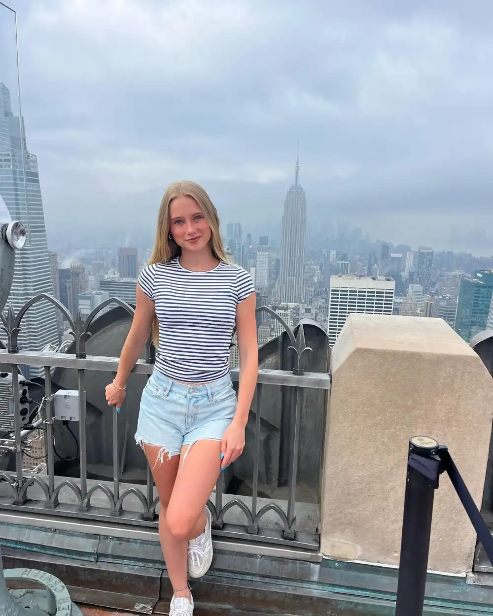 TikToker Anna Grace Phelan Dead at 19 After Brain Cancer Battle