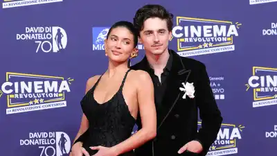 Timothee Chalamet and Kylie Jenner Red Carpet Debu 524 GettyImages 2213948713