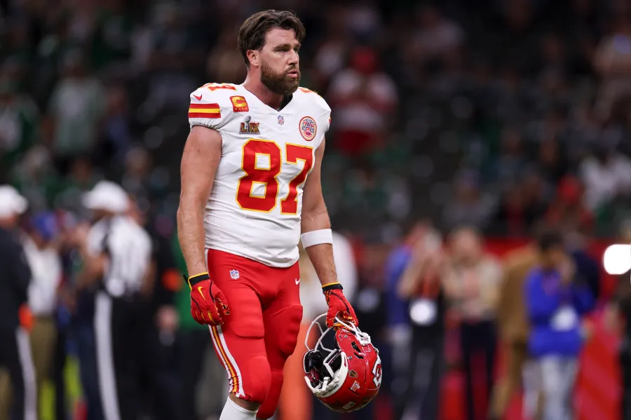 Travis-Kelce-GettyImages-2200896451