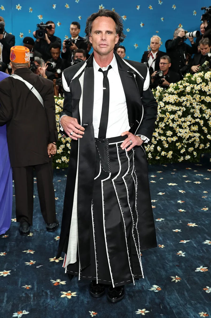 Walton Goggins Red Carpet Arrival Blue Carpet 2025 Met Gala