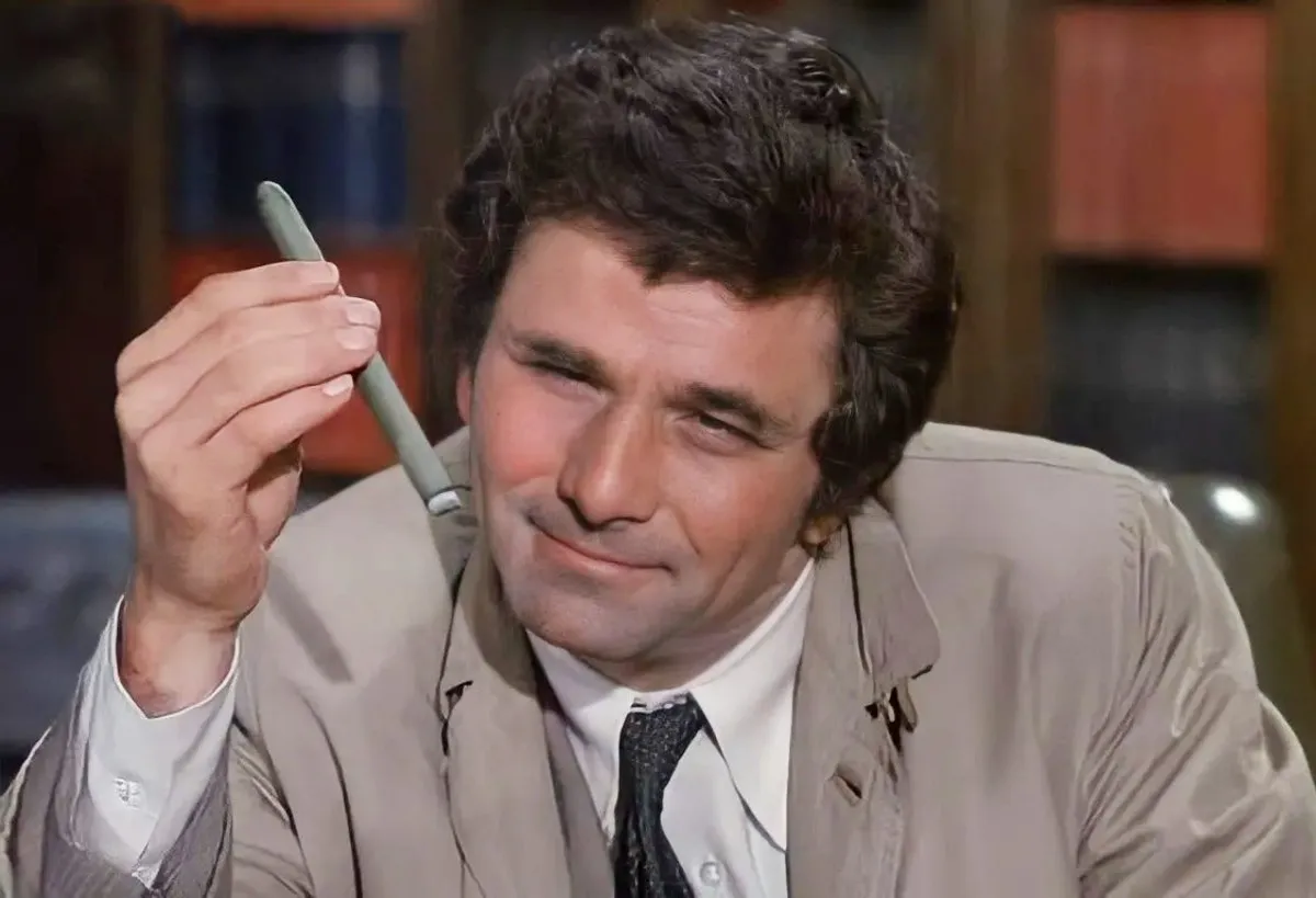 A man holds up a cigar in 'Columbo.'