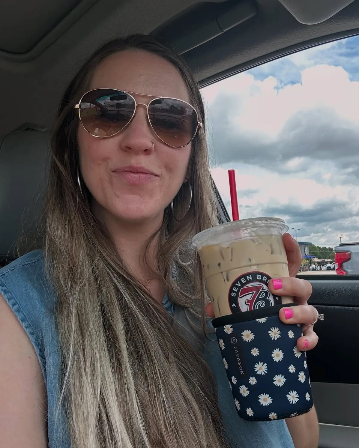 Jill Duggar Reunites With Her Mom Michelle and Sister Jessa for a Wonderful Birthday Time