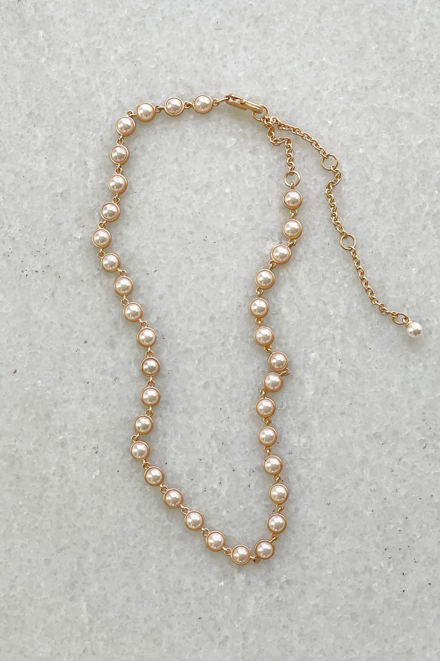 V. Chapman pearl necklace