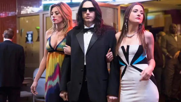 A man walks with two women in 'The Disaster Artist.'