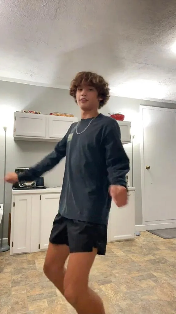 16 Year Old TikTok Star Joshua Blackledge s Cause of Death Revealed Exclusive VS f30joshhf30joshhTikTok 0 03
