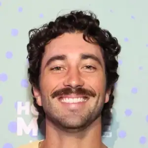 Joey Graziadei Pitches 2 Bachelor Nation Pals To Compete on 'DWTS' After Winning Season 33