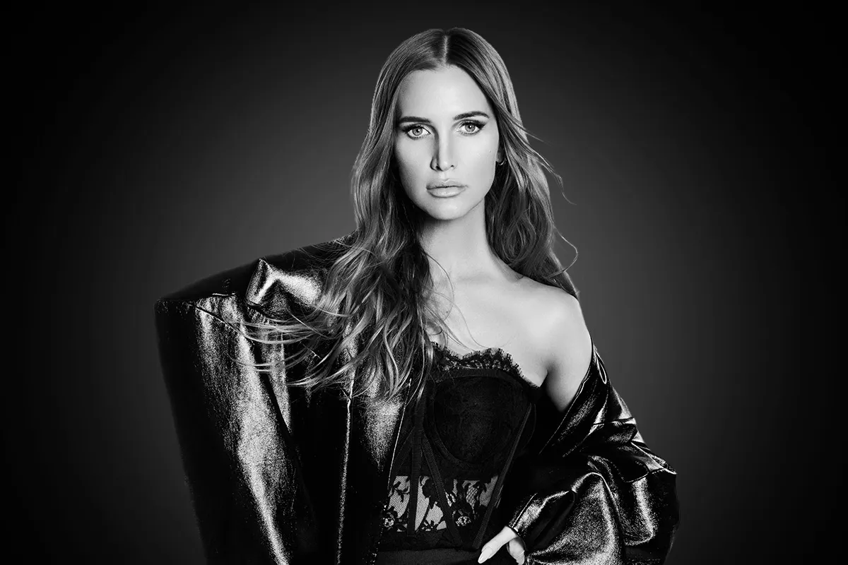 Ashlee Simpson Ross Announces Two-Night 'I Am Me' Performance at the Venetian Resort in Las Vegas