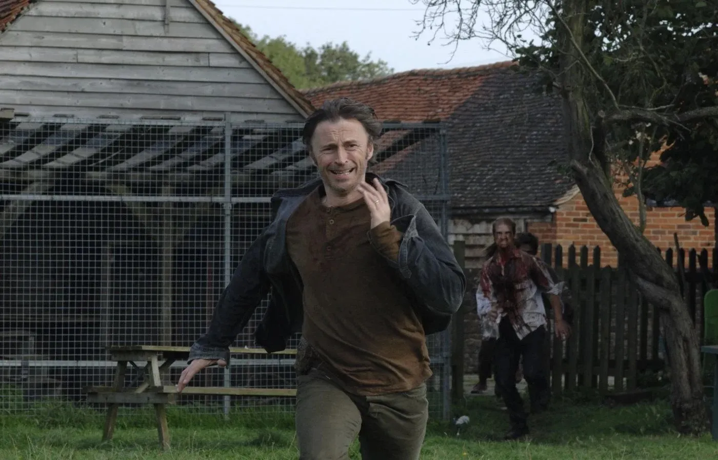 Robert Carlyle runs in 28 Weeks Later