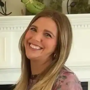 Real Housewives Exec Lauren Miller