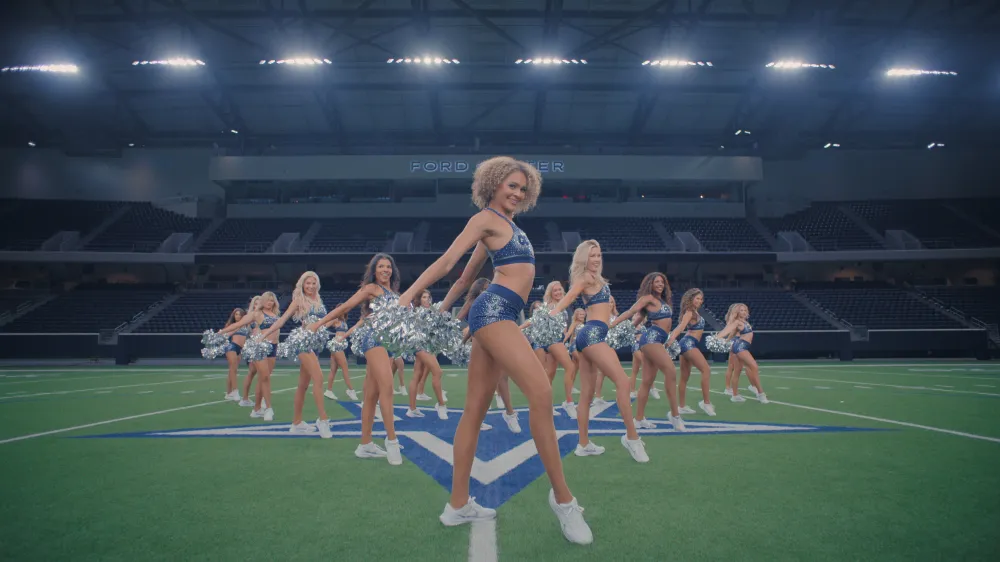 Americas Sweethearts Dallas Cowboys Cheerleaders temporada 2 tr&aacute;iler es algo para vitorear