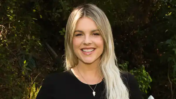 Ali-Fedotowsky-GettyImages-1279055489