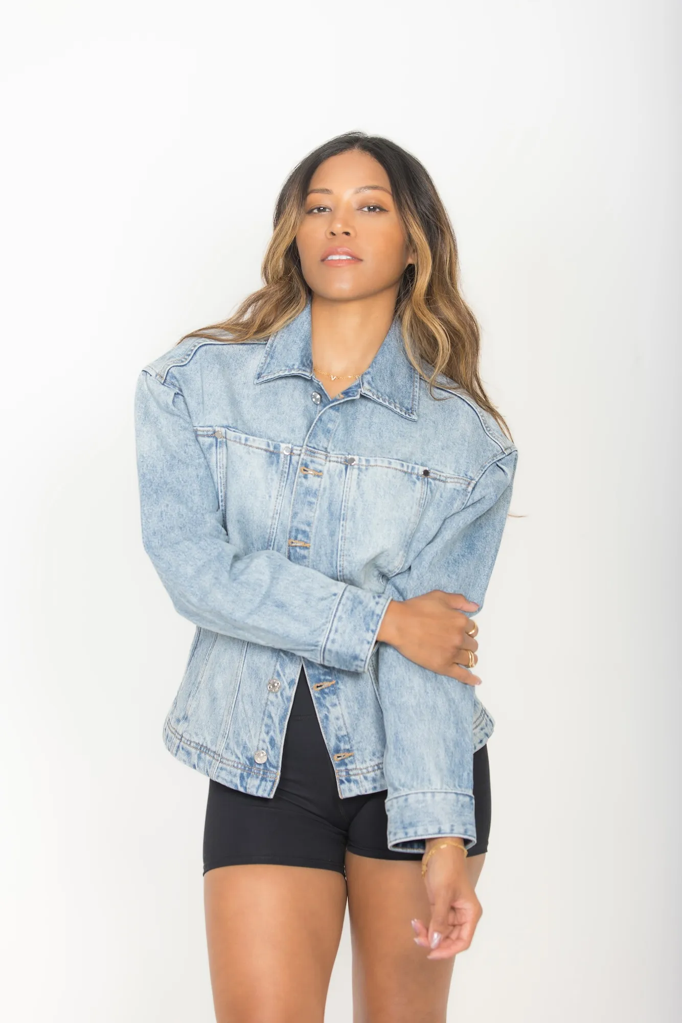 Amerie Book Interview feature AMERIE2025 standing denimRONY ALWIN