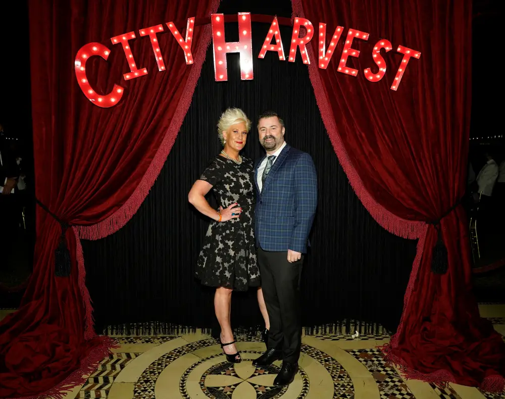 Anne Burrell Husband Stuart Claxton Found Her on Shower Floor Inline