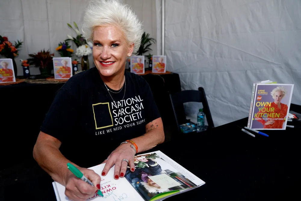 Anne Burrell Husband Stuart Claxton Found Her on Shower Floor