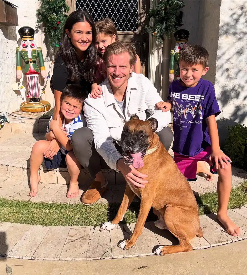 Bachelor Nation s Greatest Dads Celebrate Father s Day With Surprise Letters From Their Wives Catherine and Sean Lowe